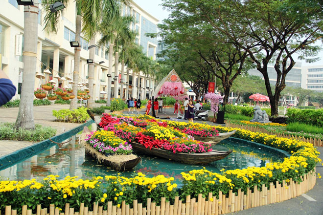 Hồn quê xuất hiện tại khu nhà giàu ở Sài Gòn ngày giáp Tết